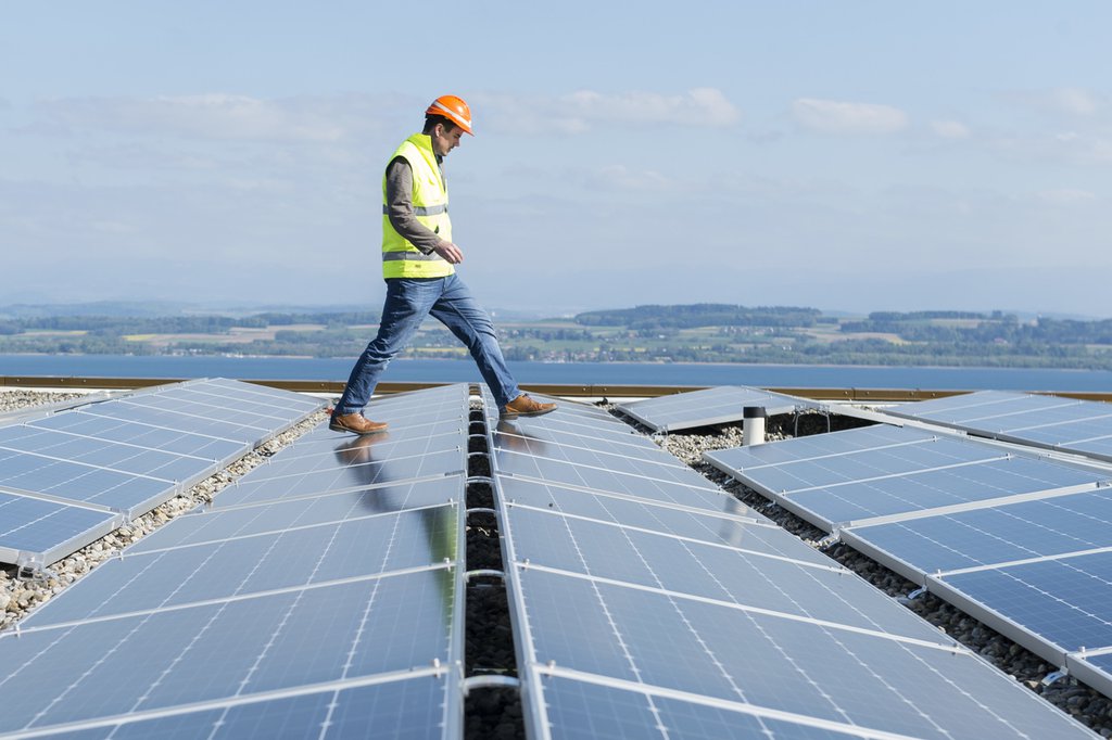 Einmalvergütungen für Photovoltaik-Anlagen: Bis Ende 2018 haben rund 41'000 Anlagen von dem Zuschuss profitiert. (Foto: Keystone-SDA)